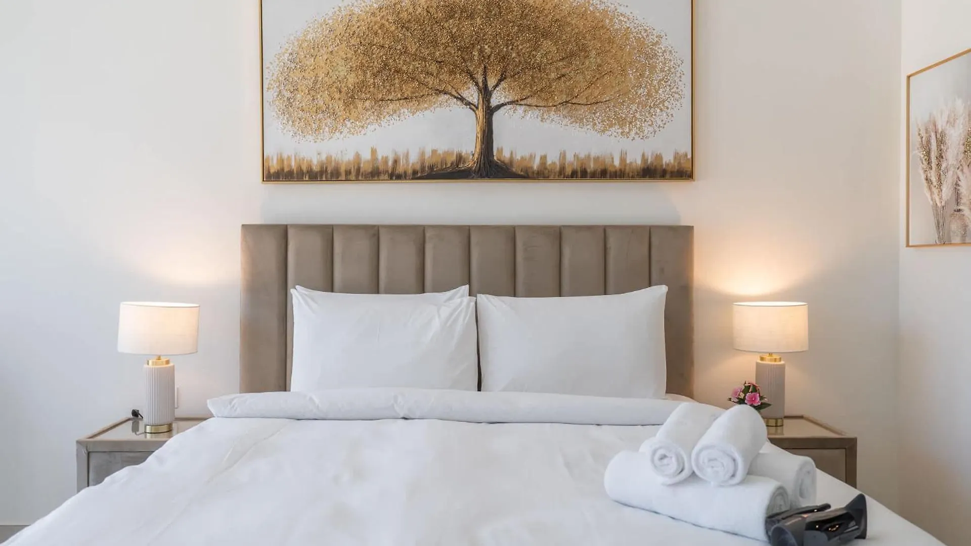 Waterfront Living With A Spacious Layout Dubai United Arab Emirates