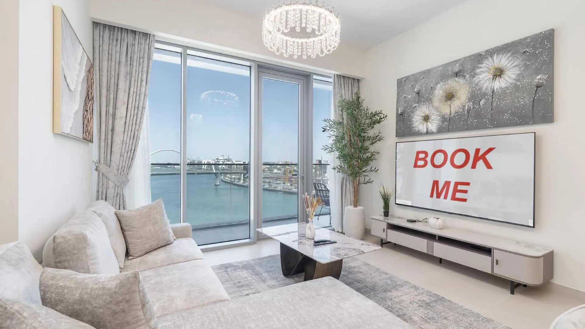 Waterfront Living With A Spacious Layout location